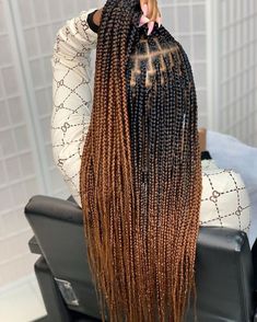 Ombre Braids Hairstyles, Cornrows Updo, Ombre Braids, Crotchet Styles, Individual Braids, Long Box Braids