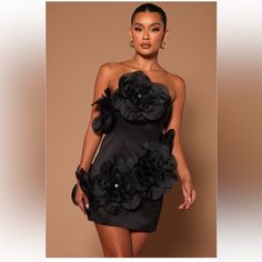 Cocktail Black Dress Zipper Flowers, Hot Pink Fashion, Mini Dress Hot, Fashion Nova Dress, Black Mini Dress, Flower Applique, Spring Summer Dress, Silver Dress, Black Cocktail Dress