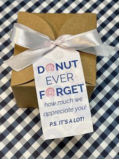 Donut Forget You're Appreciated Thank You Tag Set – PTO Answers Church Volunteer Appreciation Gifts, Inexpensive Teacher Appreciation Gifts, Volunteer Appreciation Gifts, Appreciation Gifts Diy, Staff Appreciation Gifts, Small Thank You Gift, Teacher Appreciation Gifts Diy, Volunteer Gifts