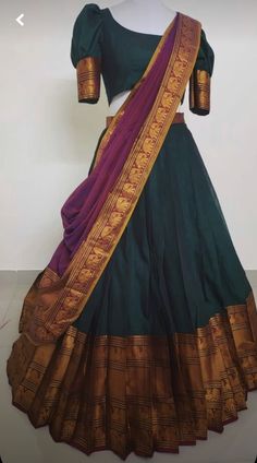 2 Saree Lehenga, Narayanapet Pattu Blouse Designs, Blouse Designs For Narayanpet Half Sarees, Narayanapet Half Saree Blouse Designs, Cotton Lehanga Ideas, Narayanapet Cotton Lehenga, Narayanpet Blouse Models, Narayanpet Half Saree Blouse, Narayanpet Blouse Designs Latest