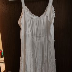 Nwot, White Eyelet With Lace Straps And Elastic At Back. Maurice White, Tap Pants, Dresses Beautiful, Maurices Dresses, Lace Straps, White Eyelet, Bustiers, Vintage Lace, Petticoat