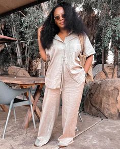 Bold Colors Fashion, Safari Outfit Women, Two Piece Set Outfit, Lounge Wear Outfit, Outfits For Chubby Girls, Two Piece Sets Outfits, Safari Outfits, Girly Style Outfits, Styling Inspiration