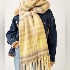 Free People “Falling For You” Plaid Blanket Scarf In Yellow With Tassels. Super Soft And Cozy. New With Tags.