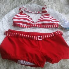 Women's Red And White Sz 8 Bathingsuit. Red Lined Swimwear For Summer, Lined Red Swimwear For Beach Season, Red Lined Swimwear For Beach Season, Red Fitted Holiday Swimwear, Red Fitted Swimwear For Holiday, Fitted Red Swimwear For Holiday, Red Lined Swimwear For Spring, Lined Red Swimwear For Spring, Pacsun Bathing Suits