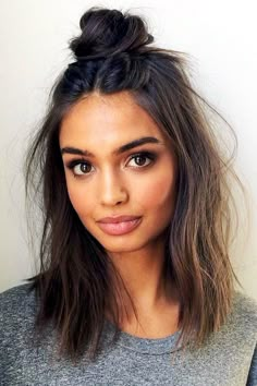 Meet The Hairstyle You'll Want To Have All Weekend Rambut Brunette, No Heat Hairstyles, Hair Masks, Penteado Cabelo Curto, Brown Blonde Hair, Modern Hairstyles, Long Hairstyles