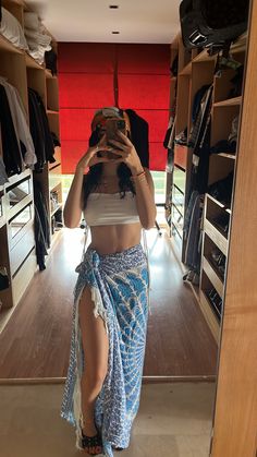 Spanish Summer Fashion, Summer Outfits Philippines, Summer Outfits Mexico, Turkey Vacation Outfit, Jhene Aiko Concert Outfit Ideas, Bali Aesthetic Outfit, Dominican Outfits, Goa Fits, Waterpark Outfit