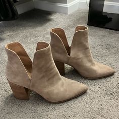 Size 9m Leather/Suede Pull On Bootie Excellent Condition (Never Worn Outside) Beige Suede Booties With Stacked Heel, Spring Suede Boots With Stacked Heel, Suede Boots With Stacked Heel For Spring, Fall Suede Ankle Boot Heels, Fall Suede Ankle Boots, Ankle-high Suede Heels For Fall, Suede Heeled Boots With Stacked Heel Pointed Toe, Beige Suede Ankle Booties, Spring Suede Booties With Stacked Heel