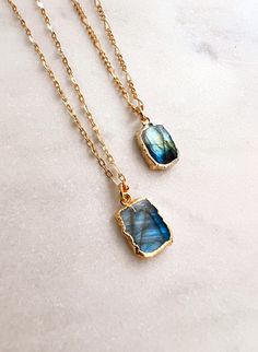 Labradorite charm necklace, gemstone necklace, gold chain necklace, natural stone necklace ------------------------------------------------------------------------ Detail Chain 1/ cable chain/  24K gold plated 1 mm Chain 2 /figaro chain/ 18K gold plated 1.5mm Chain 3/lace chain/ 16K gold plated, 4.3x1.8mm Chain 4/twist chain/ 24K gold plated, 1.6mm  ----------------------------------------------------------------------- Size * This necklace is available in 4 sizes. 14"-16" (16" + adjustable 2-in 14k Gold Filled Gemstone Pendant Necklace, Gold Minimalist Charm Necklaces With Natural Stones, Minimalist Gold Charm Necklaces With Natural Stones, Minimalist Gold Charm Necklace With Natural Stones, Gold Chain Necklace With Natural Stones For Gift, Dainty Gold Necklace With Raw Stone, Dainty Labradorite Pendant Necklace, Gold Necklace With Ethical Rectangular Pendant, Gold Necklaces With Natural Labradorite Stones