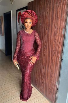 Wine Asoebi, Nigerian Asoebi, Asoebi Lace Styles, Women Attire, Lace Styles For Wedding, Asoebi Style, African Couture