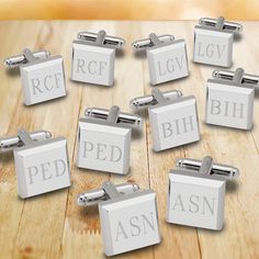 Groomsmen Set of 5 Modern Square Cufflinks. #cufflinks #wedding #gift Groomsmen Gift Set, Personalized Cufflinks, Groomsmen Proposal, Groomsmen Gifts, Vintage Cufflinks, Cufflink Set, Wedding Gifts For Couples, Cufflinks Wedding