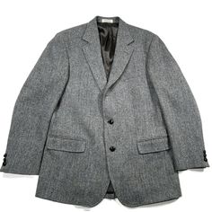 Orvis Harris Tweed Men's Size 42l Blazer. Great Looking Jacket. I Ship Fast And Package Securely For Safe Delivery! Measurements Length 33" Armpit To Armpit 22" Shoulder Seam To Shoulder Seam (Straight Across) 19" Shoulder Seam To Cuff 25.5" Tweed Men, Sports Blazer, Harris Tweed, Tweed Blazer, Blue Wool, Sport Coat, Blue Gray, Mens Suits, Blazer Suit