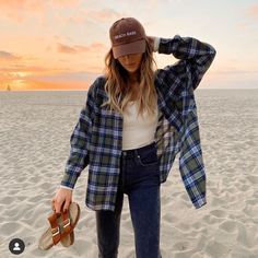 Melrod Style Plaid Shirt Medium Brand New With Tags Beach Vibes Outfit, Baseball Cap Outfit, Cap Outfit, Streetwear Girl, American Eagle Shirt, Insta Ideas, Cap Fashion, Dad Cap, Long Sleeve Plaid Shirt