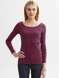 Striped Timeless Tee Fitted Red T-shirt For Fall, Classic Fitted T-shirt For Fall, Stretch T-shirt For Workwear In Fall, Chic Cotton Crew Neck Long Sleeve Top, Chic Cotton Long Sleeve Crew Neck Top, Chic Long Sleeve Cotton Crew Neck Top, Stretch Tops For Everyday Fall Wear, Elegant Fitted T-shirt With Scoop Neck, Fitted Crew Neck T-shirt For Fall