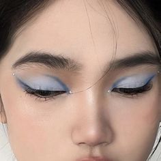 Makeup Ideas Blue, Mermaid Eye Makeup, Makeup Ojos, Angel Makeup, Angel Core, Makeup Eye Shadow, Inspo Makeup, Mermaid Core, Cute Eye Makeup