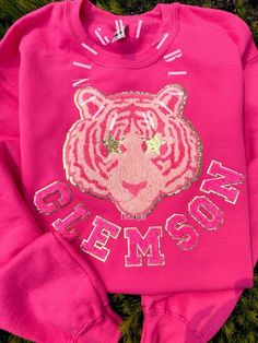 This listing is for the LETTERING option of our Preppy Pink Mascots™. You MUST enter your choice of MASCOT and the LETTERING you wish in the comment portion. Please select your size and color option. Preppy team sweatshirt, pink mascot patch sweatshirt, preppy game day mascot star sweatshirt, game day sweatshirt, chenille patch, cheerleading team gifts Hot Pink and Light Pink sweatshirts really make these Pink Preppy Mascots POP! - indicate EXACTLY what wording you would like in the comments. If Pink Varsity Tops For Game Day, Pink Varsity Sweatshirt For Fall, Customizable Pink Tops For Game Day, Pink Sporty T-shirt For Fall, Pink Varsity Sweatshirt For College, Pink Varsity Crew Neck Sweatshirt, Pink Pre-shrunk Cotton Sweatshirt, Pink Crew Neck Sweatshirt For College, Pink Cotton Sweatshirt For College