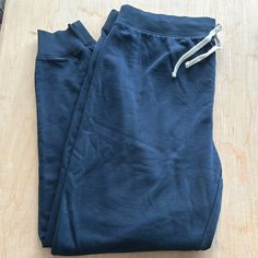 New, Never Worn Land’s End Navy Joggers. Size L Casual Navy Straight Leg Bottoms, Casual Navy Sweatpants For Loungewear, Blue Stretch Cotton Joggers, Blue Tapered Leg Sweatpants For Loungewear, Navy Trousers For Loungewear, Casual Blue Pants For Lounging, Stretch Navy Cotton Bottoms, Blue Cotton Tapered Leg Joggers, Stretch Cotton Navy Bottoms