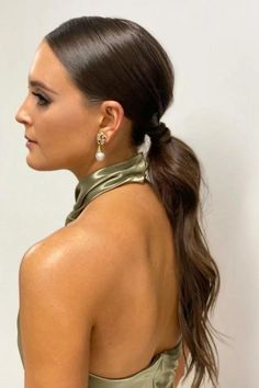 25 Must-Try Ponytails for Formal Occasions Formal Ponytail Hairstyles, Red Carpet Ponytail, Low Pony Hairstyles, Formal Ponytail, Low Ponytail Hairstyles, Pony Hairstyles, Ponytail Hairstyles Easy, Ponytail Hairstyle