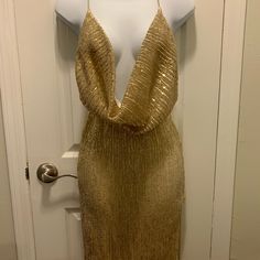 Never Worn, New Without Tags Gold New Years Dress, Gold Dress Short, Gold Party Dress, Metallic Gold Dress, Gold Sequin Dress, New Years Dress, Gold Sequin, Gold Dress, Sequin Dress