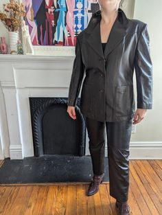 Beautiful Vintage Gianni Valentino Chocolate Brown Leather jacket. In Excellent condition. Fully lined. Super soft leather. Features flattering front patch pockets and three center front buttons. See measurements below for accurate sizing. Garment measured flat Bust: 41" Waist: 39" Length (HPS): 28 1/4" Hem circumference: 46"  Sleeve length: 22" Shoulder to shoulder: 19" Armhole circumference: 21" Leather Jacket Vintage, Leather Blazer Jacket, Vintage Leather Jacket, Brown Leather Jacket, Leather Blazer, Jacket Vintage, Vintage Leather, Chocolate Brown, Soft Leather