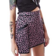 Brand New *Also Available In Other Sizes!* Check My Closet For More Pink Leopard Print Skirt With Exposed Back Zipper. Faux Leather Accents. Stylish And Cute. Measurements Laid Flat Approx. Waist:15" Length: 16" Barbiecore Pink Fitted Mini Skirt With Pockets, Edgy Mini Skirt With Pockets For Party, Edgy Party Mini Skirt With Pockets, Edgy Pink Cotton Bottoms, Pink Stretch Mini Skirt With Pockets, Trendy Stretch Pink Mini Skirt, Trendy Pink Stretch Mini Skirt, Pink Fitted Trendy Mini Skirt, Trendy Fitted Pink Mini Skirt