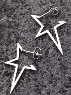 Style: Casual/Street/Punk/Hip Pop/Y2K/Sweet/Vintage Pattern Type: Geometric Material: Stainless Steel Quantity: 1pair Length: 1.2inch/3cm Occasion: Holiday/Weekend Casual/Going Out/Festival/Party/Dating/Travel/Wedding Retro Rings, Steel Earrings, Funky Jewelry, Ear Stud, Earrings Women, Big Earrings, American Beauty, Earrings Drop, 가을 패션