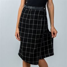 Black- White Check Lap Wrap Midi Skirt. Elegant Black Skirt For Day Out, Black Asymmetrical Skirt For Day Out, Black Knee-length Skirt For Day Out, Wrap Midi Skirt, Women Skirts Midi, Midi Skirt, Womens Skirt, Black White, Black And White