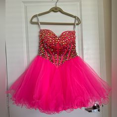 Worn Once, Perfect Condition Size 10 Crystal Embellished Dresses For Homecoming During Prom Season, Crystal Embellished Dresses For Homecoming And Prom, Cocktail Dress With Rhinestones And Sweetheart Neckline, Pink Rhinestone Cocktail Dress, Pink Crystal-embellished Dress For Prom Season, Pink Rhinestone Dress, Sherri Hill Dresses, Rhinestone Dress, Sherri Hill