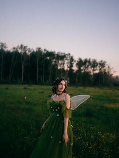 зелёная фея, green fairy, fairy core Matoshi Dress, Green Daisy, Fairycore Aesthetic, Green Fairy, Aesthetic Green, Fairy Fashion, Fairy Core, Green Dress, Tulle Skirt