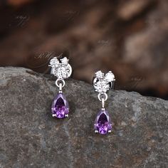 Product Detail Material: 925 Sterling Silver, 10k/14k/18k Solid Rose/White/Yellow Gold, Platinum Quantity: 2pcs (a pair) earrings Center Stone: 4x6mm Pear Cut Natural Amethyst Side Stones: Round Cut Moissanites Custom Service 1, Gemstones can be replaced with others. 2, All metal can be customized. 3, The earrings can be customized according to the design you want. Please contact us if you need any personalized custom earrings. We will try our best to meet your needs. Only you can't think of it, Handmade Pendant Necklace, Crystal Dangle Earrings, Purple Crystal, Dream Girl, Earrings Dainty, February Birthstone, Custom Earrings, Gift Jewelry, Gold Platinum