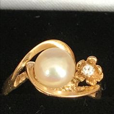 Pearl Diamond 14k Gold Flower Floral Ring I Received This In The Early 1980’s As A Sweet 16 Gift. Simply Lovely. Enjoy! Sweet 16 Gifts, Floral Ring, Ring Color, Simply Lovely, Gold Flower, Pearl Diamond, Gold Floral, Floral Flower, Flower Ring