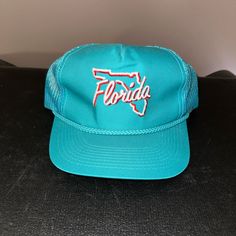 Vintage Florida Hat One Size Fits All Brand New Spring Blue Trucker Hat With Letter Print, Vintage Blue Hats With Letter Print, Retro Blue Baseball Cap With Letter Print, Casual Blue Trucker Hat With Letter Print, Retro Blue Hat For Spring, Casual Blue Snapback Hat With Letter Print, Top Golf, Vintage Florida, Yellow Jacket