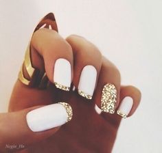 White an gold elegant classy nails Glitter French Tips, Colorful Nails, Gold Nail, Nailed It, Prom Nails, Prom Hairstyles, Manicure Y Pedicure, Cute Nail Designs, Nail Art Inspiration