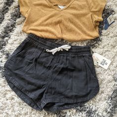 Brand New With Tags Billabong Road Trippin' Shorts. Size Xs. Great Quality Shorts Just Too Small For Me. Black Road, White Jacket Women, Pink Denim Shorts, Workout Inspo, Billabong Shorts, Cheeky Shorts, Coral Shorts, Summer Shorts Denim, Billabong Women