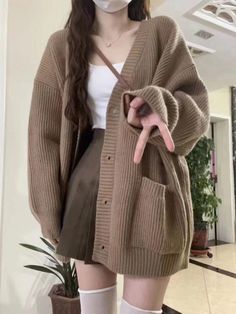 Shipping: Worldwide Express Shipping AvailableDelivery time: 7-15Days Fast ShippingReturns: Fast refund, 100% Money Back Guarantee. Baggy Cardigan, Preppy Wardrobe, Style College, Knitted Cardigan Sweater, Áo Len Cardigan, Pullover Outfit, Cardigan Sweater Coat, College Style, Knitted Coat