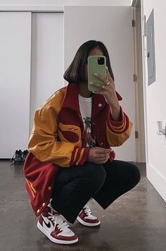 Hypebae Outfit, Tomboy Outfits, Tomboy Style Outfits, Mood Board Fashion, Tomboy Fashion, How To Pose, Today Only, Vintage Streetwear