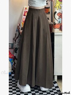 Olivia Mark - High-Waisted A-line Skirt with Simple Design and Pleated Umbrella Hem Long Dress Patterns, White Lace Skirt, Umbrella Skirt, Disney Inspired Outfits, Umbrella Designs, Brown Skirt, Stylish Skirts, Maxi Dress Pattern, Brown Skirts