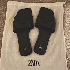 Brand New Never Worn Zara Black Flat Leather Sandals Size 6 Black Flat Sandals For Vacation, Zara Black Sandals For Summer, Zara Black Sandals For Vacation, Black Flat Sandals For Evening, Chic Black Flat Heel Sandals, Zara Flat Heel Sandals For Vacation, Zara Black Flat Heel Sandals, Zara Flat Sandals For Vacation, Chic Zara Sandals For Vacation