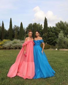 Prom Dresses Strapless, Gowns Vintage, 2023 Prom, Dresses Formal Elegant, Italy Outfits, Guest Attire, Wedding Attire Guest, Dresses 2023, Red Dresses