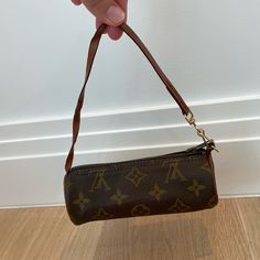 Super Cute Micro Papillon By Louis Vuitton, In Good Used Condition, But I Did Have The Zipper Replaced! So Cute, Micro Bags Are Still In Style Dimensions 6x2x2.5 Strap 5 Inches Small Louis Vuitton Bag, Lv Shoulder Bag, Louis Vuitton Neverfull Pm, Louis Vuitton Delightful, Louis Vuitton Multi Pochette, Louis Vuitton Papillon, Micro Bags, Louis Vuitton Mini, Louis Vuitton Neverfull Gm