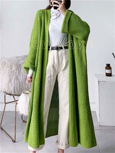 Thick Knit Cardigan, Knitting Sweater, Cardigan Design, Gilet Long, Chunky Knit Cardigan, Looks Street Style, Sweater Vintage, Winter Sweater, Long Sweaters Cardigan