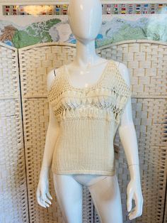 "Mannequin 4 NWT, Ella Moss White Crochet Sleeveless Top, XS. NWT, good condition. Chest Measurement:20\" Total Length:20\"" Elegant Cream Sleeveless Crochet Top, Chic Sleeveless Cream Crochet Top, Fitted Vintage Sleeveless Crochet Top, Beige Sleeveless Lace Crochet Top, Crochet Sleeveless Top, Beige Crochet Lace V-neck Top, Ella Moss, White Crochet, Womens Tank