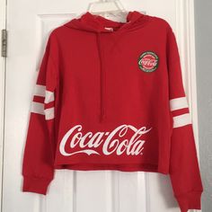 Coca Cola Cropped Sweatshirt Hoodie Size S Casual Hooded Top With Graphic Print, College Crew Neck Top With Drawstring Hood, Crew Neck Top With Drawstring Hood For College, Trendy Red Hoodie With Letter Print, Casual Letter Print Hoodie Top, Casual Letter Print Hoodie, Casual Red Hoodie With Drawstring Hood, Casual College Hoodie Sweater, Red Hooded Sporty Sweater