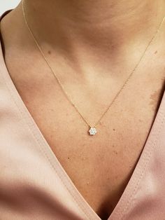 This is a beautiful diamond design necklace. It is set in real solid 14Kt Gold. The Pendant and chain are both 14Kt Gold. You can choose if you want 14Kt White Gold, 14Kt Yellow Gold or 14Kt Rose Gold. This is the perfect gift for mom, wife, fiancee, girlfriend, valentine, daughter, family or friend. It is a special gift for mother's day, valentine's day, wedding, anniversary, birthday, Christmas, Easter, New Year's and any holiday. Pendant Size: 6.10mm (0.240 inches) 0.21 Ct Total Diamond Weigh Gift Diamond-shaped Necklace With Single Diamond, Anniversary Single Diamond Necklace, Anniversary Diamond-shaped Necklace With Single Diamond, Anniversary Necklace With Single Diamond In Diamond Shape, Dazzling Yellow Gold Necklaces With Single Diamond, Dazzling White Necklace With Single Diamond, Dazzling Yellow Gold Necklace With Single Diamond, Diamond-shaped Necklace With Single Cut Diamonds, Vvs Clarity 14k Gold Diamond Pendant Necklace