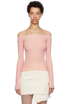 Pink Off-The-Shoulder Long Sleeve T-Shirt by MM6 Maison Margiela on Sale Chanel Fashion Show, Aesthetic Look, Chanel Fashion, Martin Margiela, Mm6 Maison Margiela, Pink Tshirt, Logo Graphic, Spray Paint, Jersey T Shirt