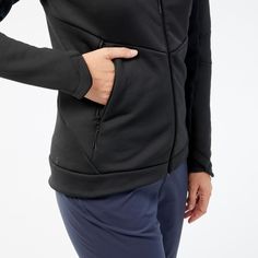 This fleece jacket has a fitted cut. We recommend you wear a technical undergarment, in direct contact with the skin, to be better protected from the cold. It has also been designed to be worn just underneath our windproof/waterproof jackets like the women’s MH500. | Quechua Women's Mh520 Hooded Fleece Jacket in Black, Size Small Hooded Jacket With Fleece Lining For Outdoor Activities, Athleisure Outerwear With Kangaroo Pocket For Outdoor, Functional Sports Hooded Jacket With Kangaroo Pocket, Sports Hooded Fleece Jacket With Fleece Lining, Outdoor Sportswear Hooded Jacket With Kangaroo Pocket, Outdoor Fleece Jacket With Detachable Hood, Fleece Outerwear With Drawstring Hood For Outdoor, Outdoor Fleece Hooded Jacket With Double-lined Hood, Fleece Hooded Jacket With Double-lined Hood For Outdoor