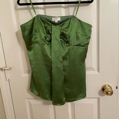 Nwt Ann Taylor Loft, Size 14, Gorgeous Strapless Green Satin Blouse With Built In Bra. Straps Are Also Provided To Give That Option. Green Strapless Tank Top For Party, Green Strapless Tops For Night Out, Chic Green Camisole For Party, Strapless Satin Tops For Spring, Green Sleeveless Evening Tops, Green Sleeveless Evening Blouse, Green Camisole Top For Party, Elegant Green Top With Spaghetti Straps, Elegant Green Tops With Spaghetti Straps