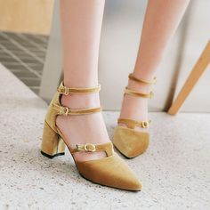 Chunky Heel Sandals, Chunky Heel Pumps, Ankle Strap Wedges, Point Shoes, Strap Pumps, Fashion Heels, Shoes Heels Pumps, Heels Sandals