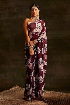 Magenta saree with all-over floral printed motifs. Comes with unstitched blouse fabric. - Aza Fashions Magenta Saree, Floral Saree, Printed Sarees, Blouse Fabric, Blouse Piece, Floral Printed, Aza Fashion, Floral Prints, Saree