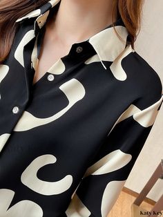 Katykey - Chic Geometric Print V-neck Blouses with Relaxed Lapel, Stylish Button Down Long Sleeve Shirts, Womens Fashion Apparel Blouses Casual, Long Sleeve Fashion, Shirting Fabric, Fashion Shirts, Sleeve Fashion, Geo Print, V Neck Blouse, Casual Blouse, Sleeve Detail