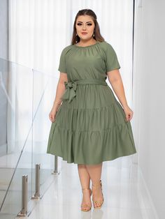 Verde  Collar     Embellished   Vestidos Plus size Dress For Chubby Ladies, Dress For Chubby, Simple Dress Pattern, Fashionable Work Outfit, Short African Dresses, Cute Dress Outfits, Moda Plus, African Dress, Dress Pattern